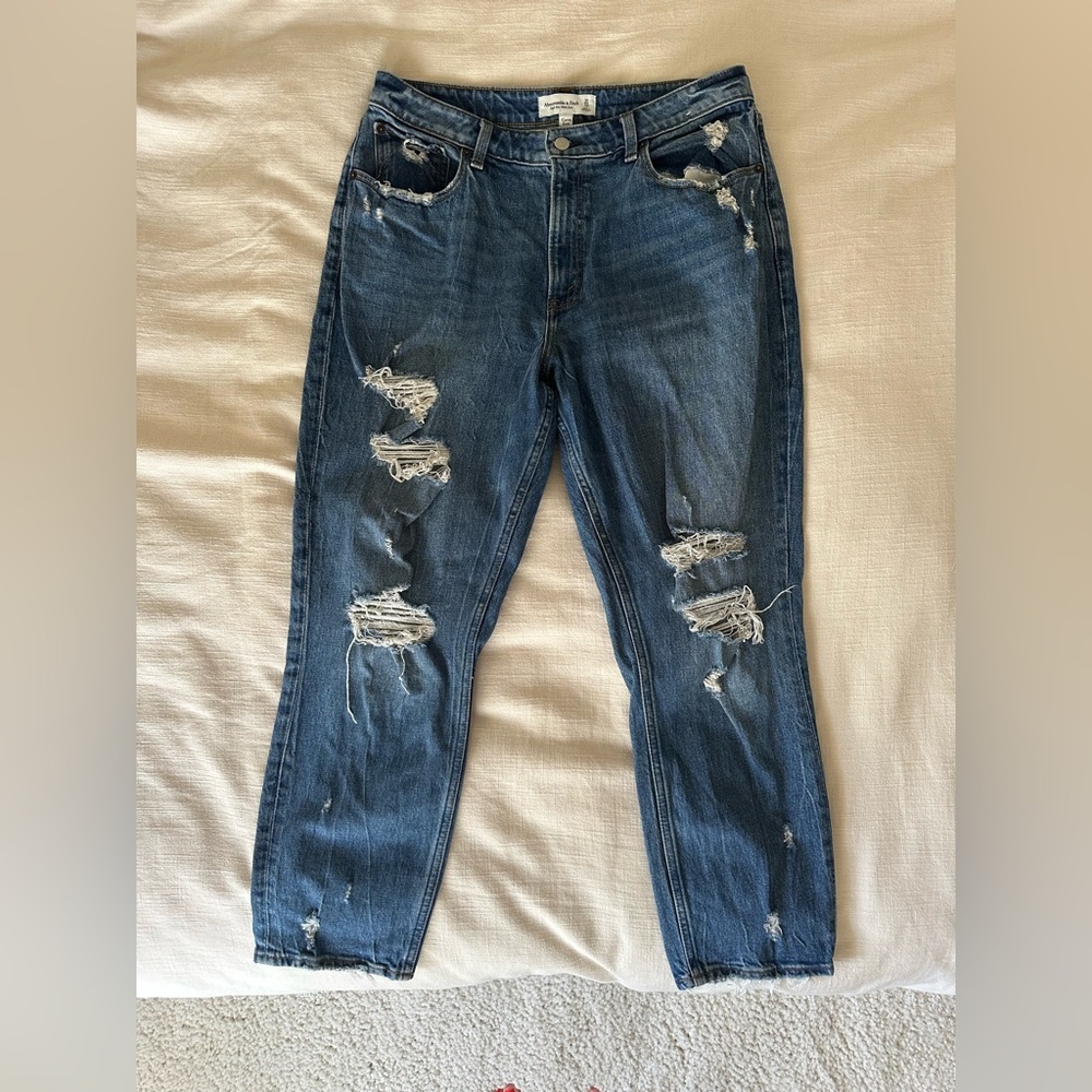Abercrombie Curve Love Mom Jeans